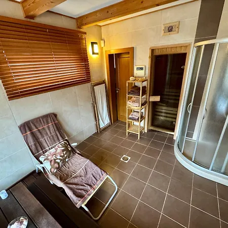 Linda - Velka Raca Chalet Oscadnica